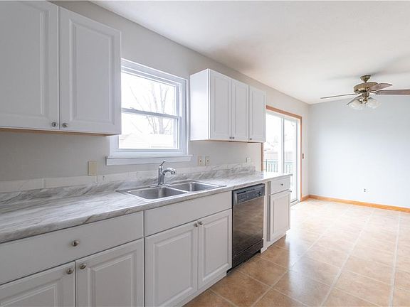 2nd image of 247 Parkway Dr