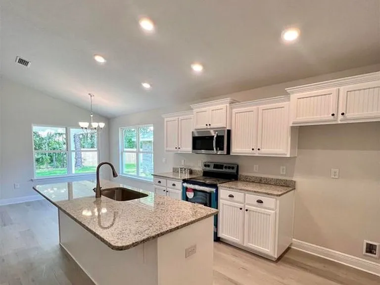 3315 Bliss Ln — Photo 3