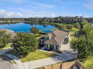 2400 Artist Point Ct, Apopka, FL 32703
