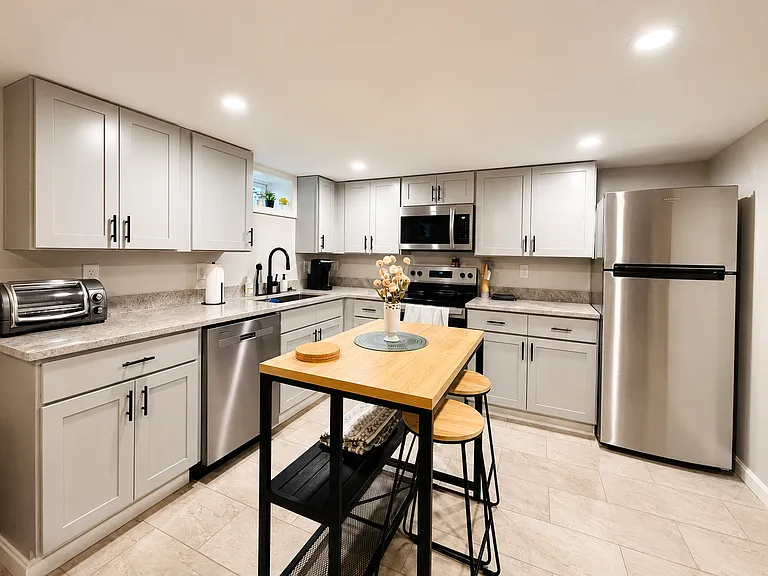 105 Funston Ave #B — Photo 12