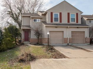 1423 W Kemper Rd, Cincinnati, OH 45240