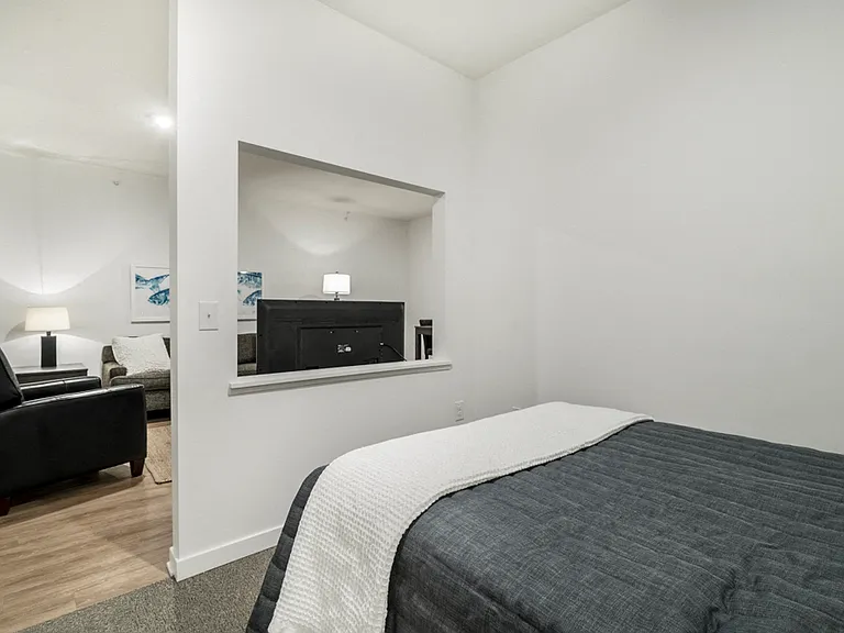 This studio layout doesn't feel like a studio.