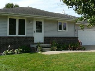 210 Beverly Cir, Monroe, IA 50170