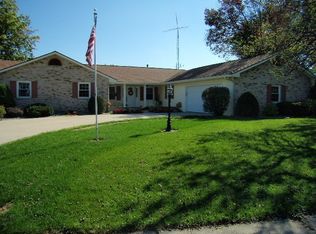 1003 Heritage Ln, Angola, IN 46703