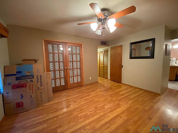2nd image of 1803 Solana Rd