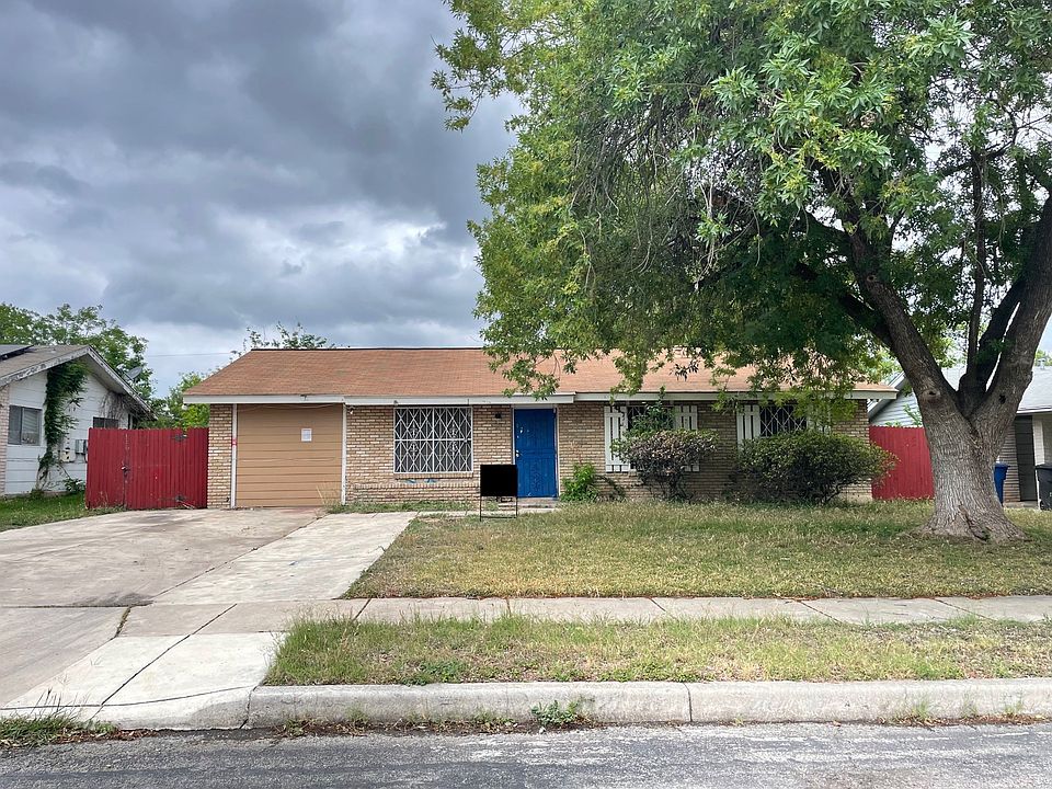 1st image of 107 Meadow Glade Dr