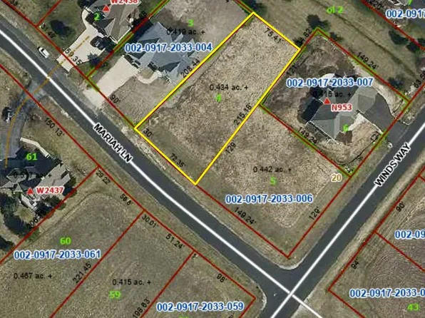 W2426 MARIAH LANE, Oconomowoc, WI 53066