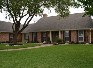 1305 Woodland West Dr, Woodway, TX 76712
