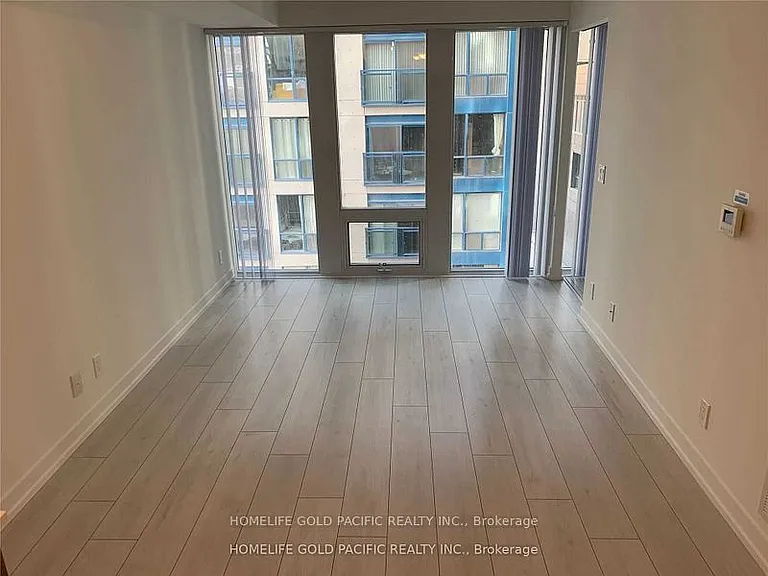 60 Shuter St #318 — Photo 16
