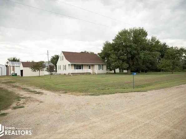 1315 Union Ave, Klemme, IA 50449