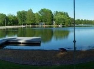 232 S New Thompson Lake Rd, Carbondale, IL 62901