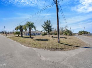 612 E 17th St, Panama City, FL 32405