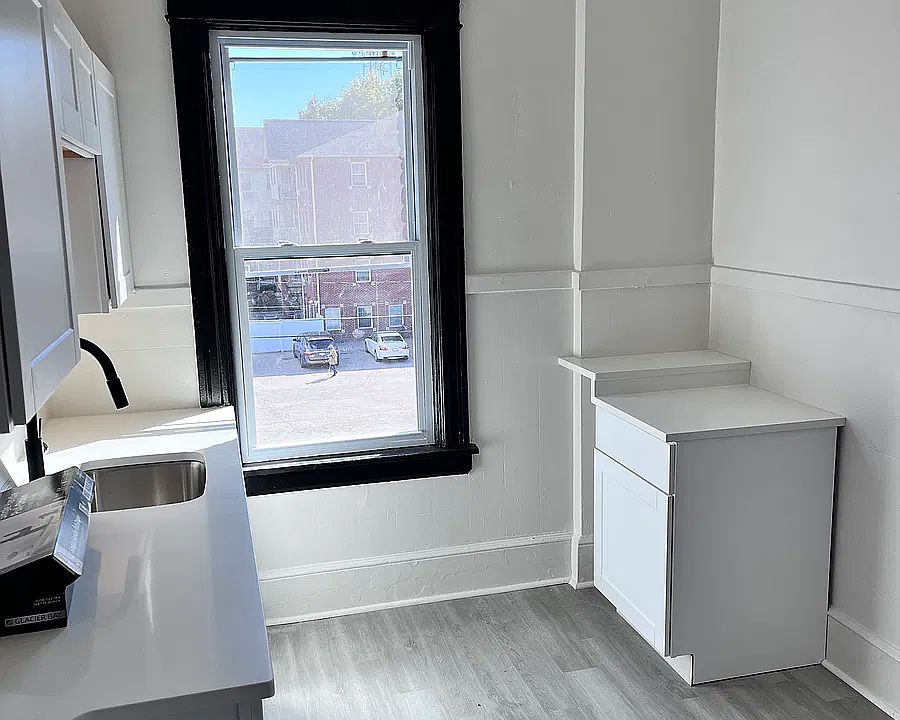 1st image of 120 Cannon St APT D4