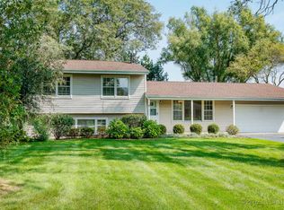 1S725 School St, Lombard, IL 60148