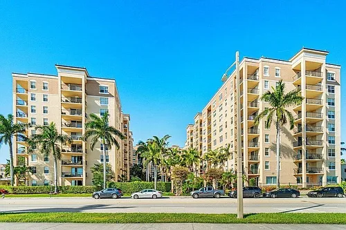 1805 N Flagler Dr Photo 1