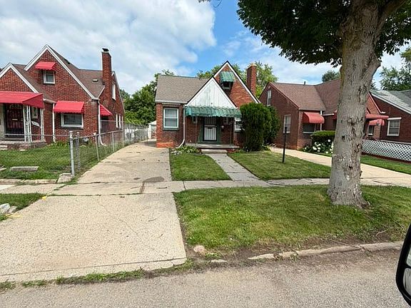 2nd image of 9406 Sorrento St