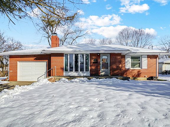 3rd image of 276 Joyce Park Dr