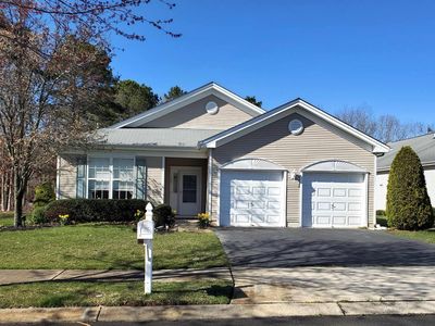 100 Newcastle Ct, Galloway, NJ, 08205