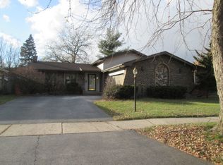 18410 Maple St, Lansing, IL 60438