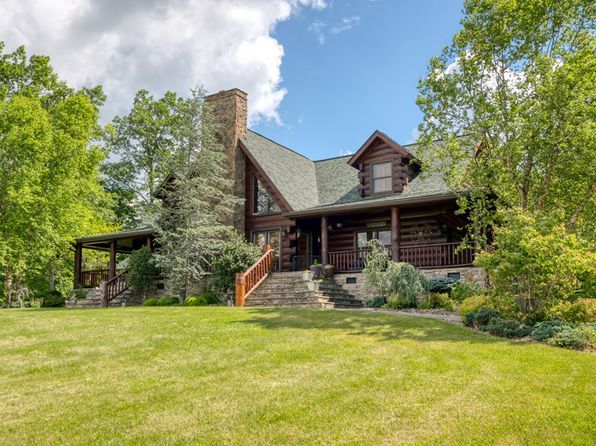 8306 Wilderness Rd, Bland, VA 24315