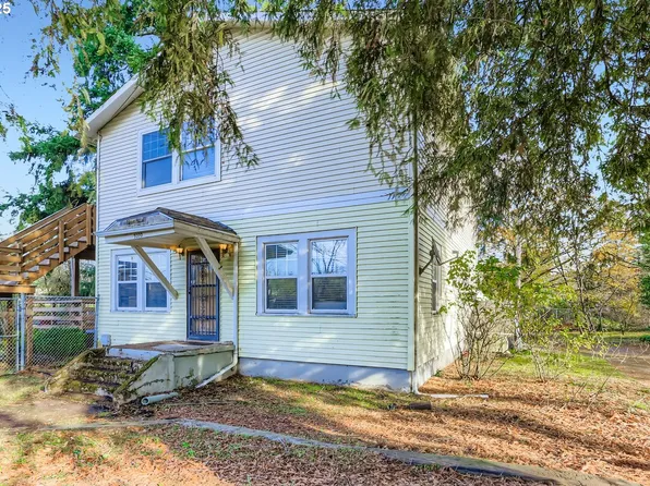 9310 SE Linwood Ave, Milwaukie, OR 97222