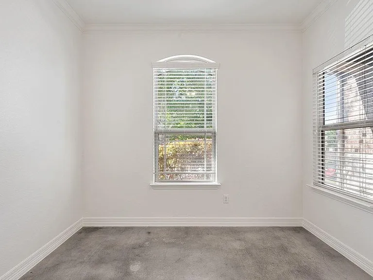 370 Vermilion Marble Trl — Photo 21