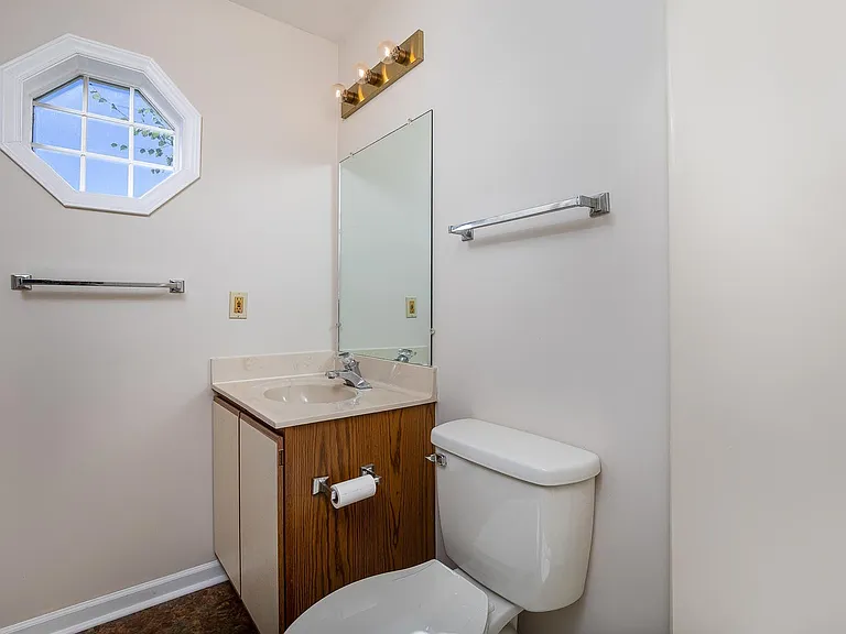 110 Heywood Rd #2D — Photo 14