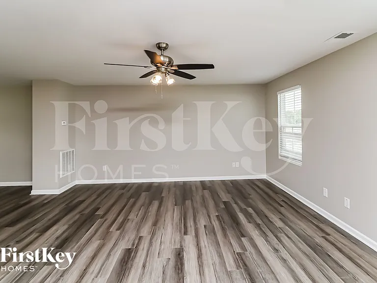5816 Camp Ct SW — Photo 5