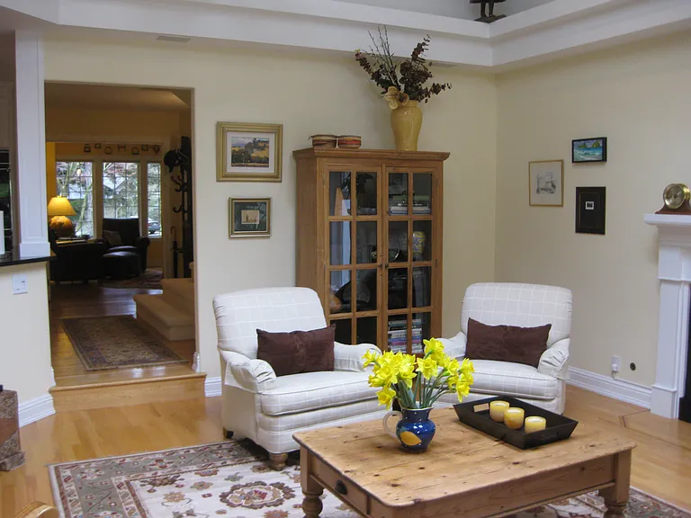 Family room,