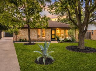 5702 Hoover St, Houston, TX 77092