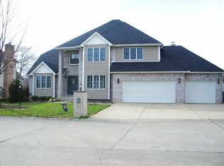 14 Greenbrier Ave, Hurricane, WV 25526