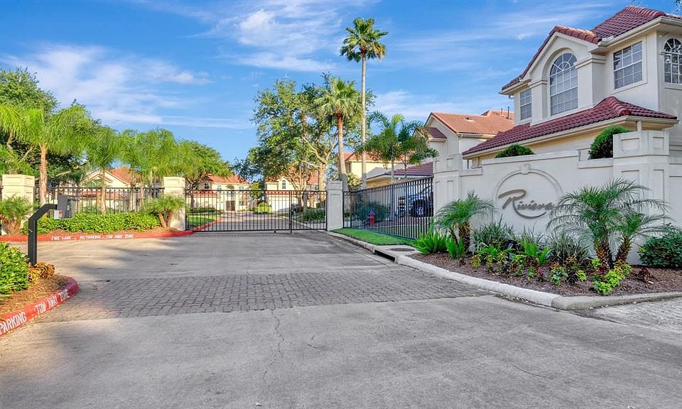 1st image of 1625 Corniche St