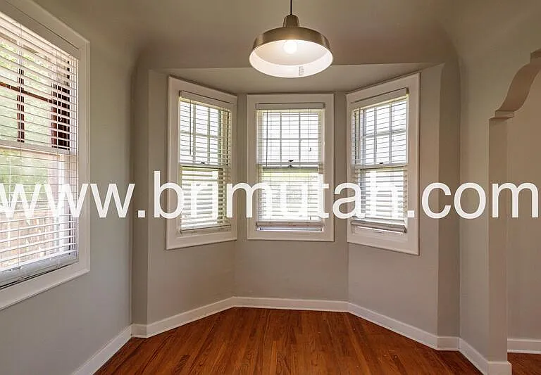 755 E Princeton Ave — Photo 8