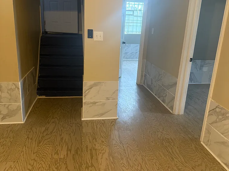 1656 S Karlov Ave — Photo 12