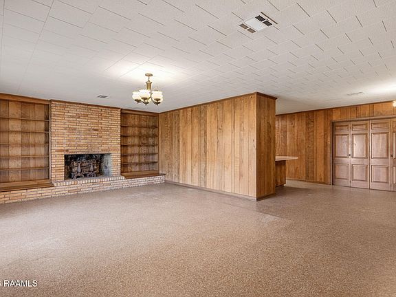 4th image of 2200 N Herpin Ave