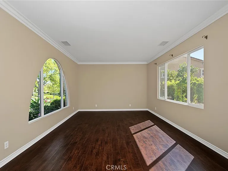 1254 Duxbury Cir — Photo 5