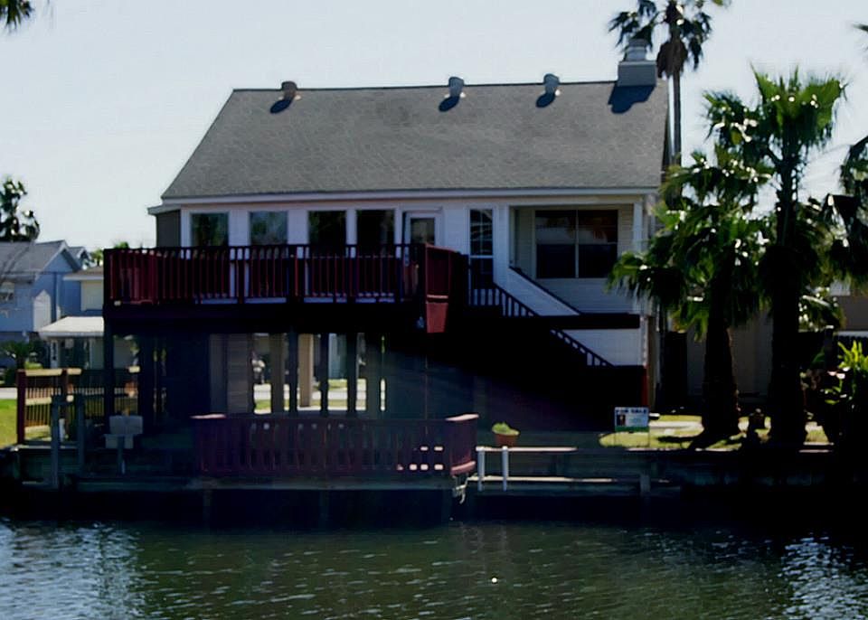 1st image of 173 Barracuda St
