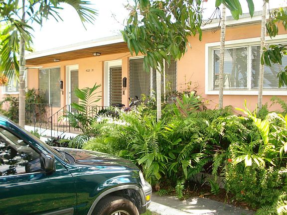 An Apartment but like your very own private home on a Tree l