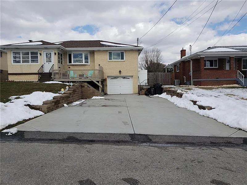 306 Parkwyn Dr photo 1