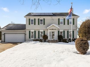 2311 Messines Ridge Ct, Joliet, IL 60435