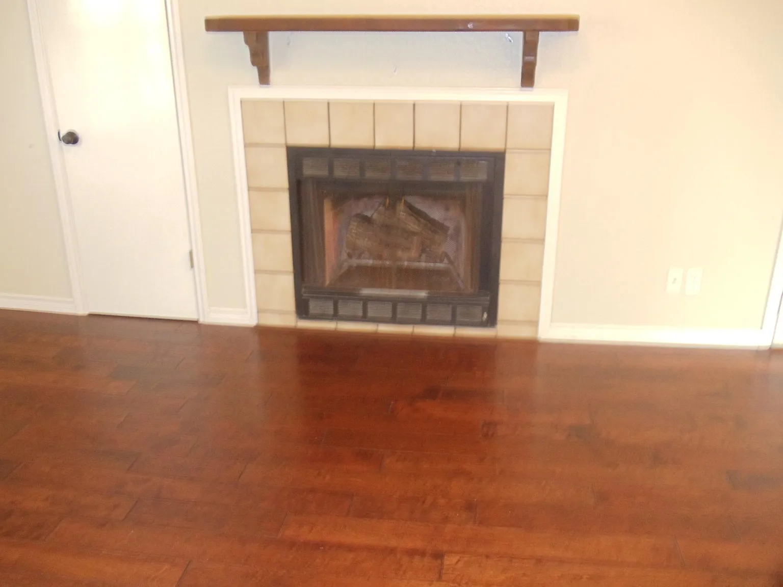 2 bed, 1.5 bath, 1000 sqft, $1,275 — Photo 4