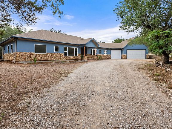 2nd image of 200 Vista West Ranch Rd