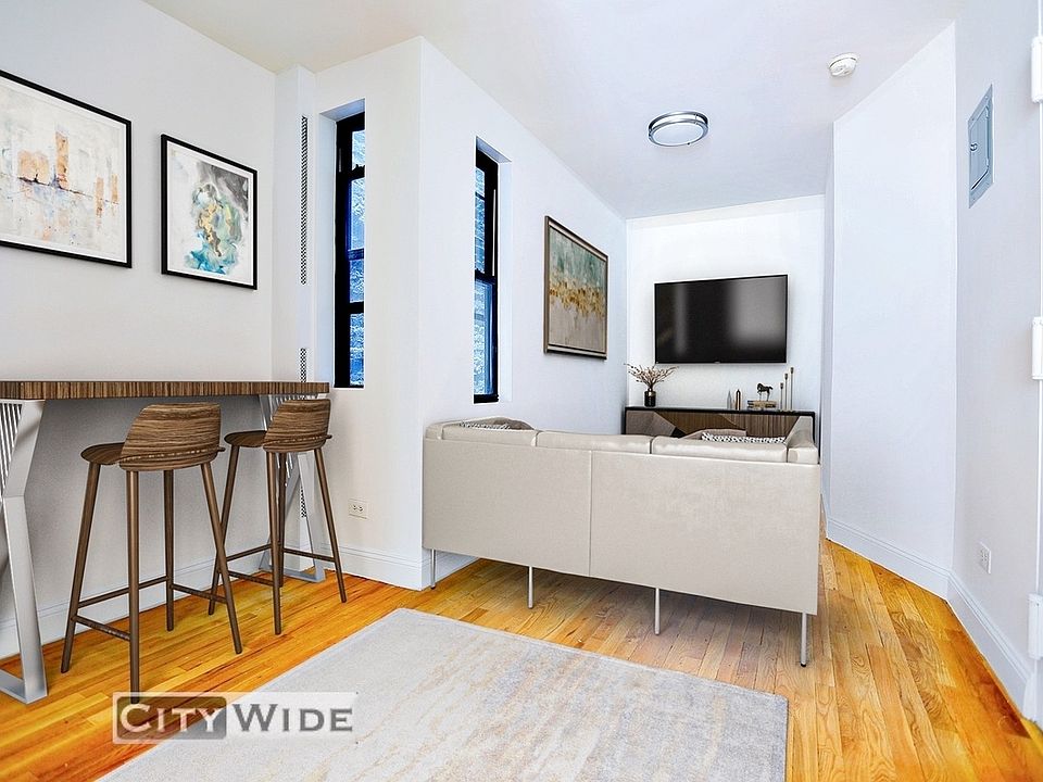 1st image of 218 E 89th St #12