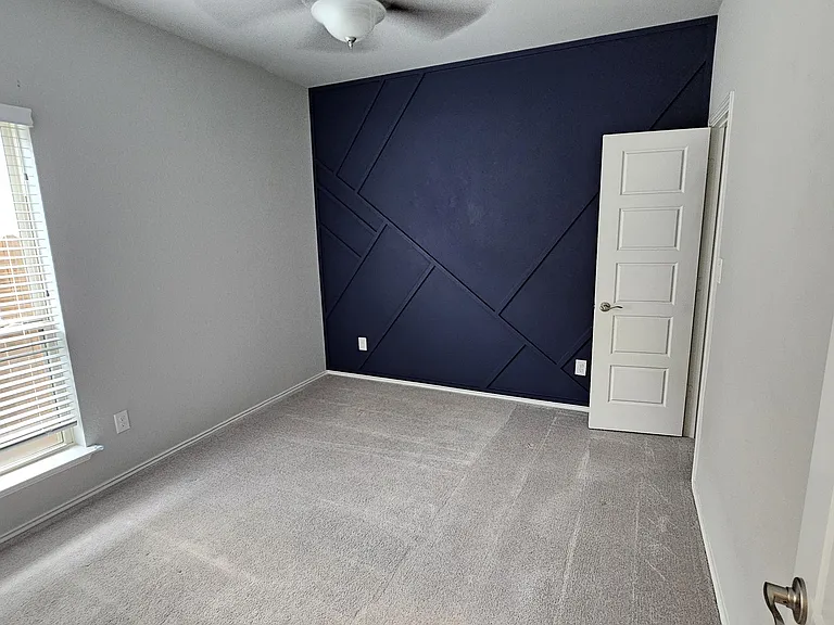 Secondary bedroom (bedroom 3)
