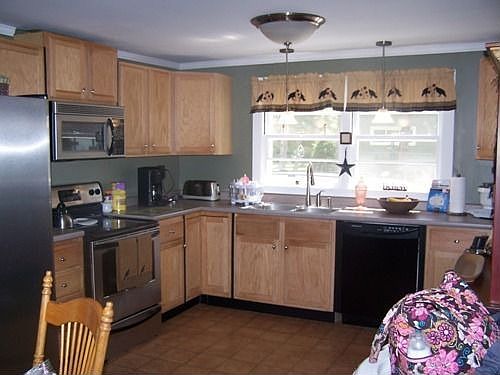 New Kitchen & Appli.