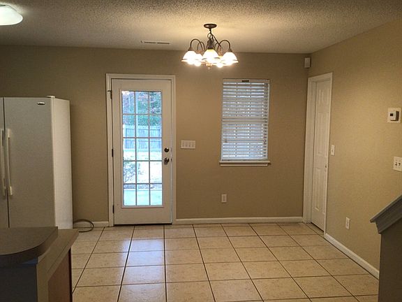 5th image of 5212 Carlisle Ct