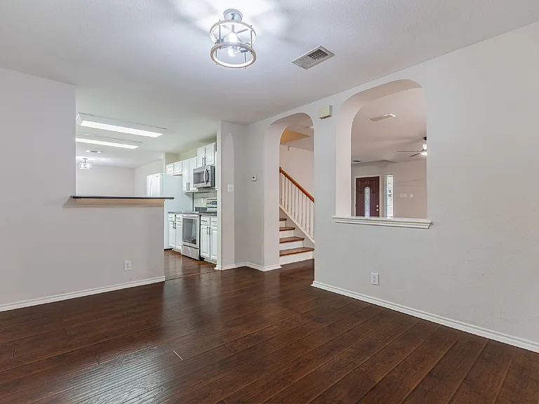 3604 Meade St — Photo 10