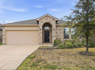 1121 Pierz Dr, Fort Worth, TX 76177