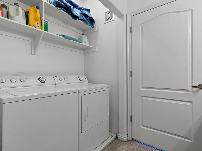 442 W 1430th St S #317 — Photo 12