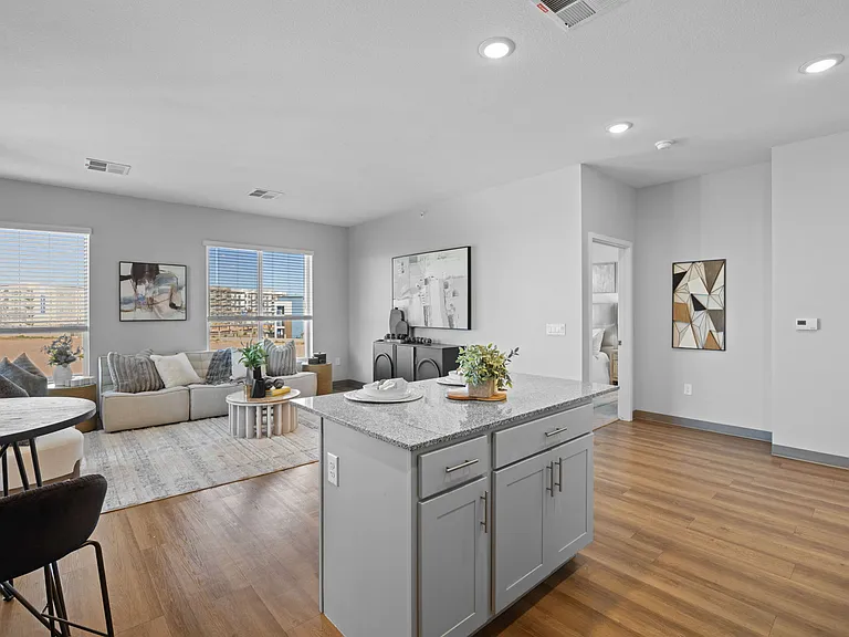 Copa Flats — Photo 9